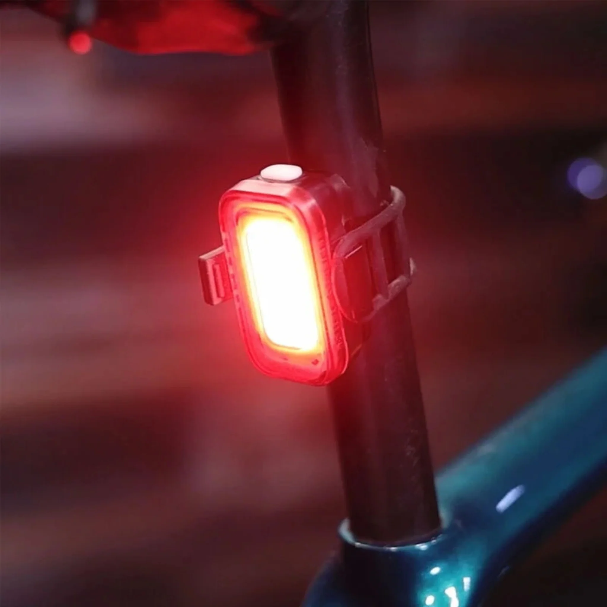 Grid Rear Light - Image 4