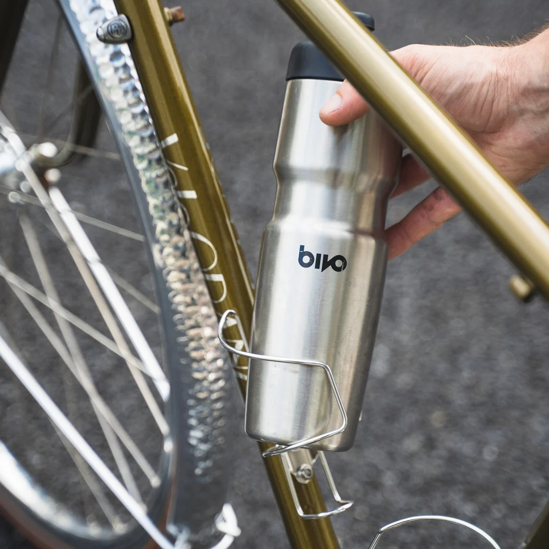 Crescent Sideloading Bottle Cage - Image 3